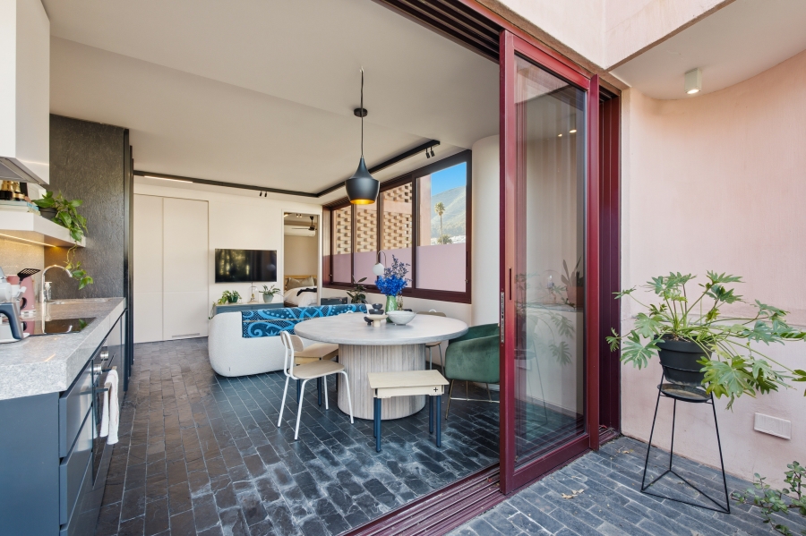 To Let 1 Bedroom Property for Rent in Fresnaye Western Cape